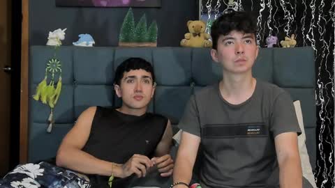 Alex and Camilo online show from January 2025 12:16:02 AM