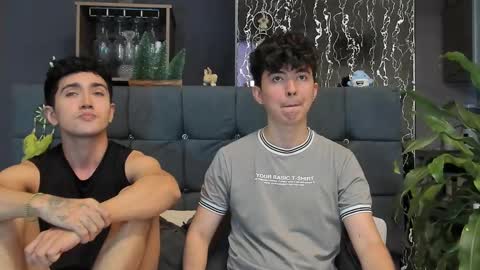 Alex and Camilo online show from March 2025 12:50:02 AM