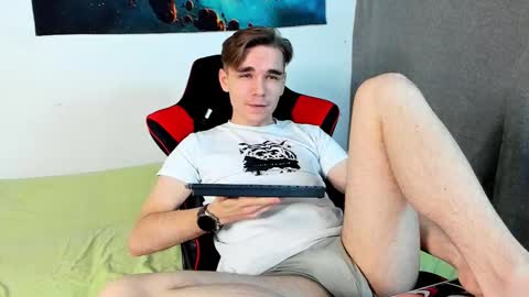 Max online show from February 2025 11:11:01 PM