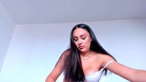 Emma online show from September 2025 08:50:01 AM