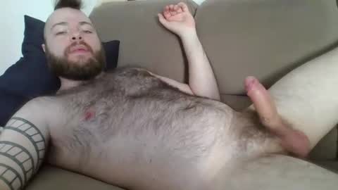 Snapshot of hornyhairy_bi chatting on September 2025 06:52:02 PM Harry online show from September 2025 06:52:02 PM