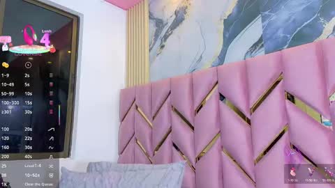 Valentina  online show from September 2025 12:27:02 PM