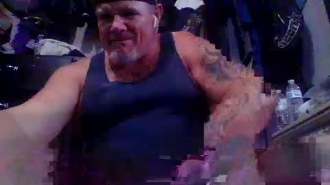 hornyhungwhiteboy4u269 online show from October 2025 12:19:01 AM