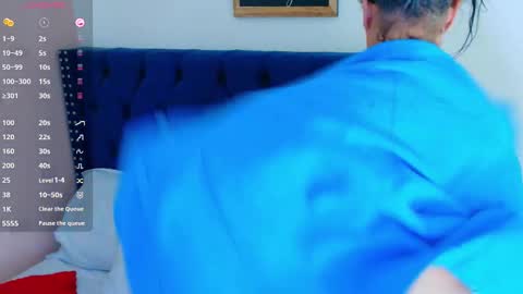 Natasha  online show from September 2025 06:56:02 PM