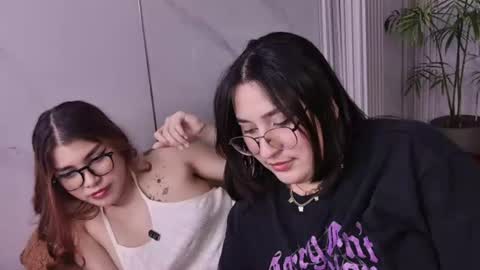 little cutties online show from July 2026 07:04:01 AM