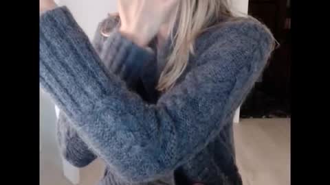 Hornyssima online show from November 2025 08:59:02 AM