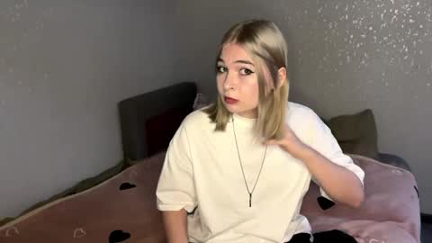 Snapshot of hortenciarecore chatting on March 2026 03:05:02 PM Lola online show from March 2026 03:05:02 PM