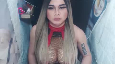 YOUR MAJESTY LUCY PEARL online show from January 2026 02:26:01 AM