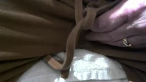 hot4lunch57 online show from November 2025 05:02:01 PM