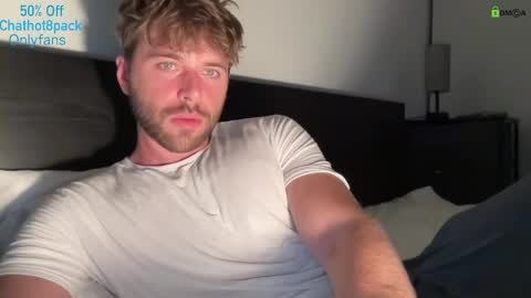 Edward aka Wolf online show from September 2025 09:04:02 PM