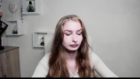 NINA online show from October 2025 05:41:01 AM