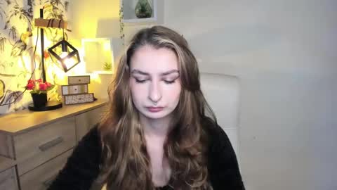 NINA online show from November 2025 06:38:02 AM