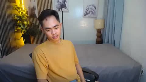 Snapshot of hot_8inchtwink chatting on October 2025 05:22:02 PM Rylle online show from October 2025 05:22:02 PM