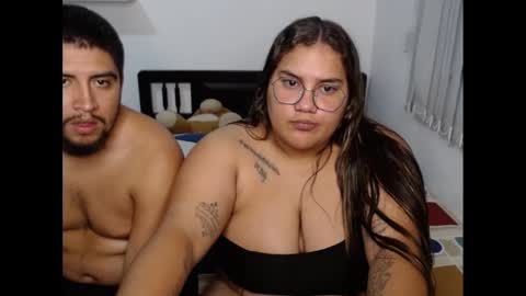 Snapshot of hot__husbands chatting on February 2025 03:07:01 AM hot__husbands online show from February 2025 03:07:01 AM