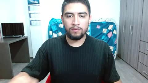 Snapshot of hot__husbands chatting on May 2026 02:07:02 AM hot__husbands online show from May 2026 02:07:02 AM