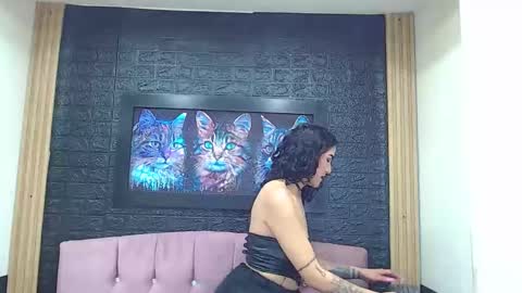 hot_and_fucking_girl online show from October 2025 08:16:02 PM