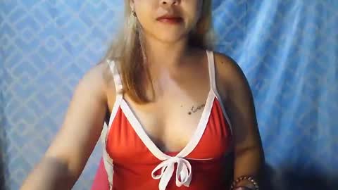 Snapshot of hot_asian69x chatting on February 2026 03:19:02 PM hot_asian69x online show from February 2026 03:19:02 PM