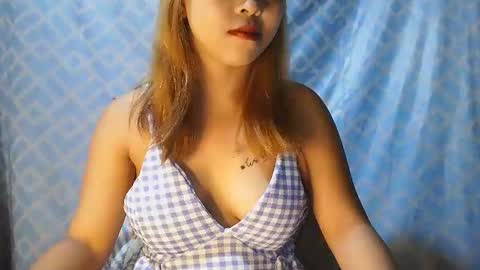 Snapshot of hot_asian69x chatting on February 2026 02:05:02 PM hot_asian69x online show from February 2026 02:05:02 PM