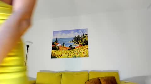 Snapshot of hot_babes_live chatting on February 2025 10:32:02 PM AnaVicky online show from February 2025 10:32:02 PM