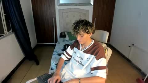 hot bunny online show from November 2025 01:25:02 AM