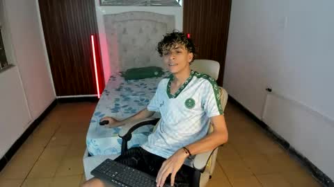 hot bunny online show from November 2025 01:11:01 AM