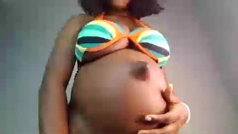 Snapshot of hot_choccoolate chatting on August 2026 09:18:02 PM Zarah online show from August 2026 09:18:02 PM