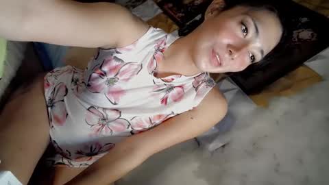 its me CLAUDIA online show from March 2025 06:45:01 PM