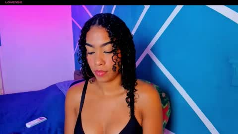 Snapshot of hot_couple07_ chatting on September 2025 04:23:01 AM Hot Couple online show from September 2025 04:23:01 AM