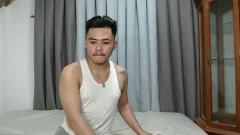 hot_emmanuel online show from October 2025 05:52:02 AM