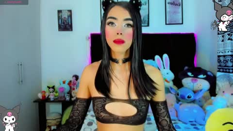 Snapshot of hot_eyes16 chatting on April 2026 01:47:01 AM Valens online show from April 2026 01:47:01 AM