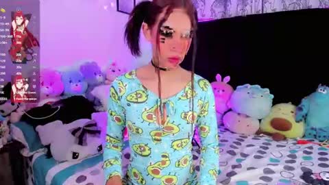 Snapshot of hot_eyes16 chatting on July 2026 04:20:01 AM Valens online show from July 2026 04:20:01 AM
