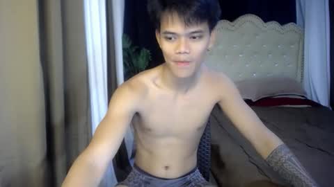 hot_fucker_ online show from October 2025 12:06:01 PM