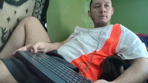 hot_guy36 online show from November 2025 05:35:01 PM