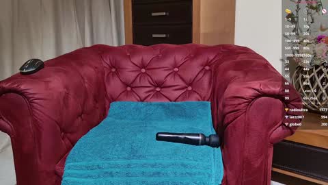 Aly online show from January 2025 10:16:02 PM