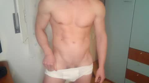 hot_italianboy online show from February 2026 07:06:02 PM