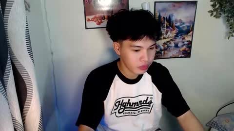 Snapshot of hot_kisser19 chatting on March 2026 11:46:01 AM mark online show from March 2026 11:46:01 AM