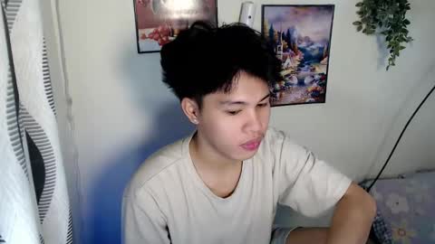 Snapshot of hot_kisser19 chatting on April 2026 04:55:02 PM mark online show from April 2026 04:55:02 PM