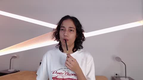 Snapshot of hot_little_bunny chatting on December 2024 08:36:02 PM Alana online show from December 2024 08:36:02 PM