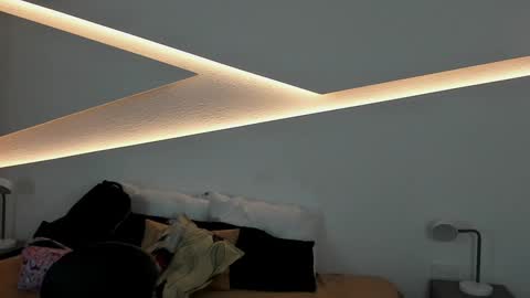 Snapshot of hot_little_bunny chatting on December 2024 08:48:01 PM Alana online show from December 2024 08:48:01 PM