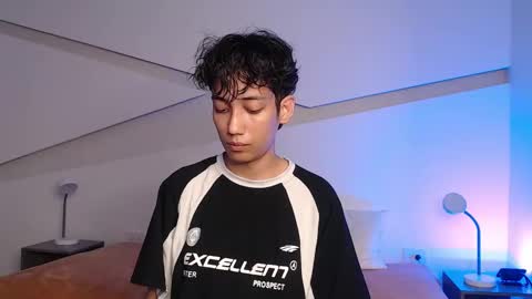 Snapshot of hot_little_bunny chatting on February 2025 08:36:01 PM Alana online show from February 2025 08:36:01 PM