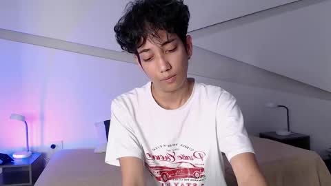 Snapshot of hot_little_bunny chatting on March 2025 09:48:02 PM Alana online show from March 2025 09:48:02 PM