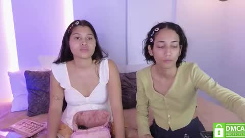 Snapshot of hot_little_bunny chatting on November 2025 09:46:01 PM Alana online show from November 2025 09:46:01 PM