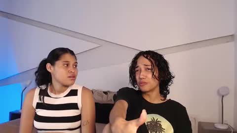 Snapshot of hot_little_bunny chatting on November 2025 09:14:01 PM Alana online show from November 2025 09:14:01 PM