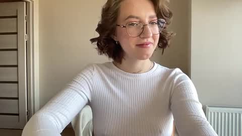 Lina online show from January 2025 08:06:02 AM