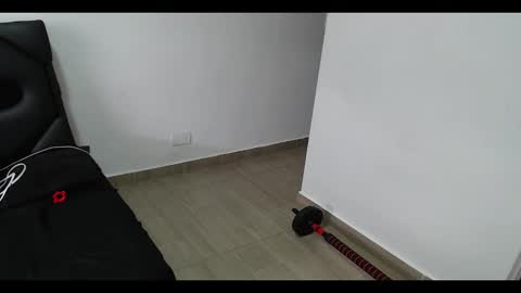 Mia online show from February 2025 05:04:01 PM