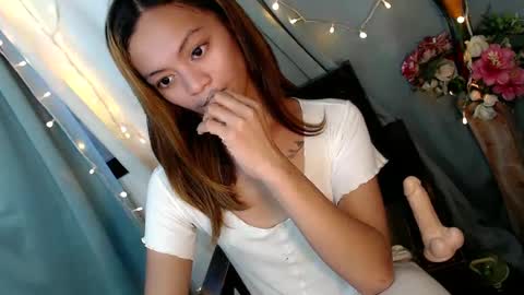 SWEET AGATHA online show from January 2025 05:53:02 AM