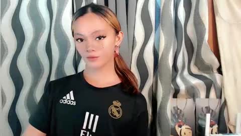 SWEET AGATHA online show from January 2025 07:19:02 AM