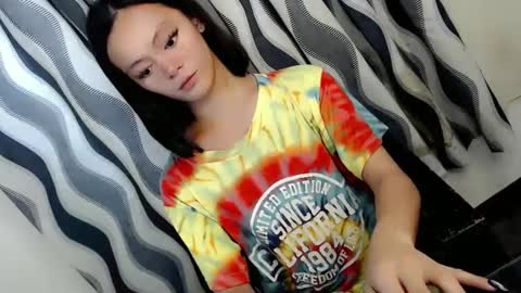 SWEET AGATHA online show from March 2025 05:20:01 AM