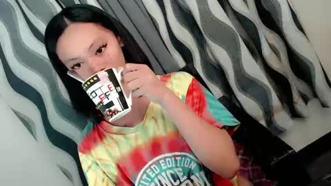 SWEET AGATHA online show from March 2025 02:23:02 PM