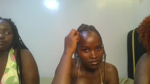 Snapshot of hot_petite12 chatting on August 2026 04:49:02 PM Petite online show from August 2026 04:49:02 PM